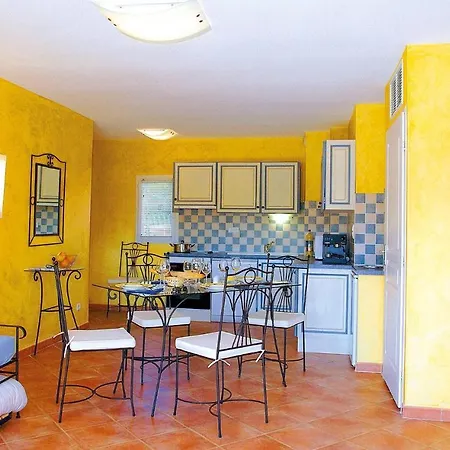 Les Bains 3p6 Licorne Appartement *